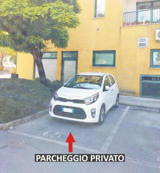 Finestre Verdi Con Parcheggio Apartment