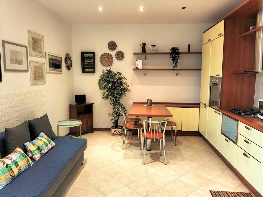 Finestre Verdi Con Parcheggio Apartment *