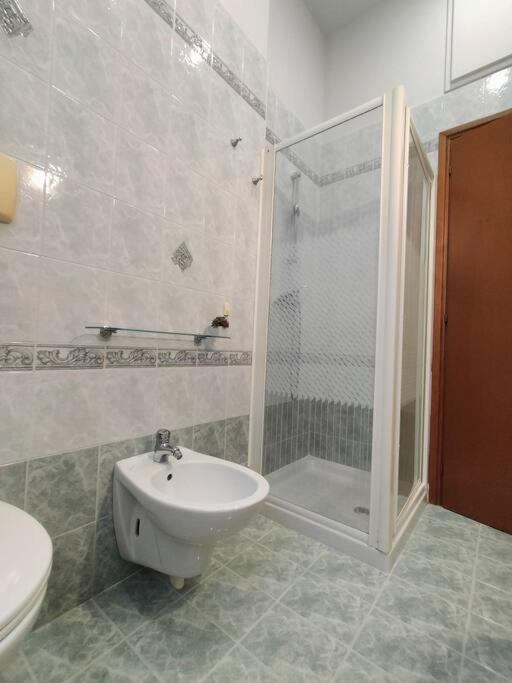 Finestre Verdi Con Parcheggio Apartment